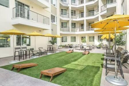Paradise Cozysuites With Pool And Jacuzzi 11 Phoenix Extérieur photo