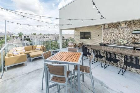 Paradise Cozysuites With Pool And Jacuzzi 11 Phoenix Extérieur photo